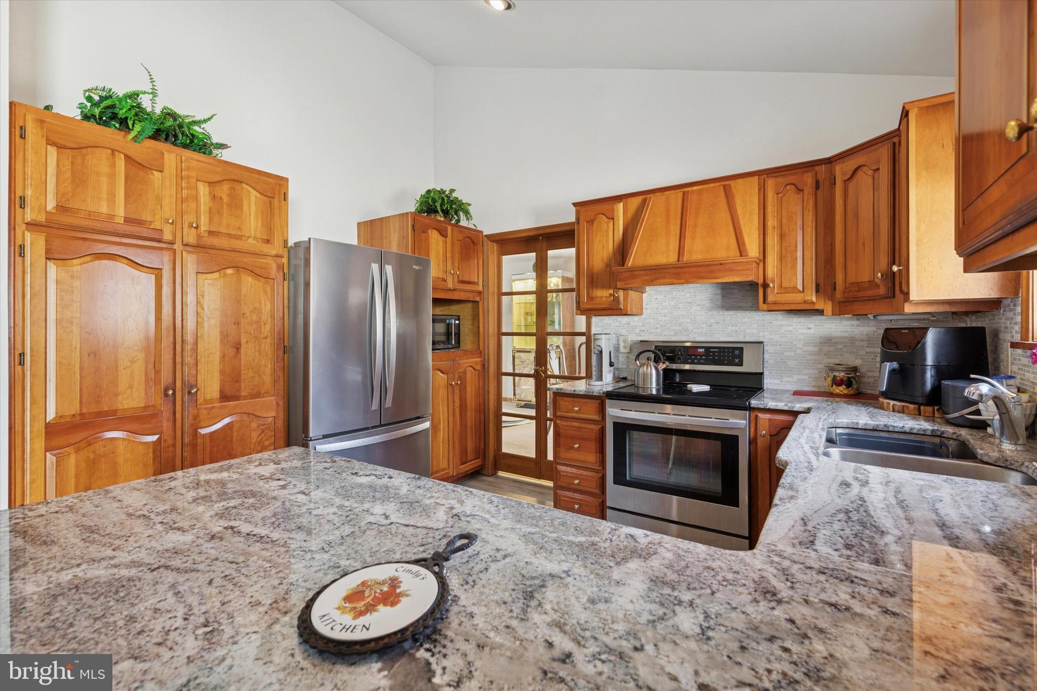 NORRISTOWN - Residential