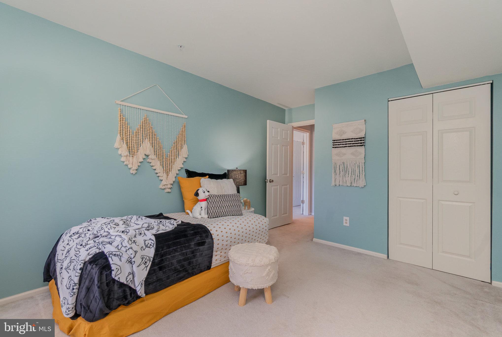 ENGLISH COUNTRY MANOR - Residential