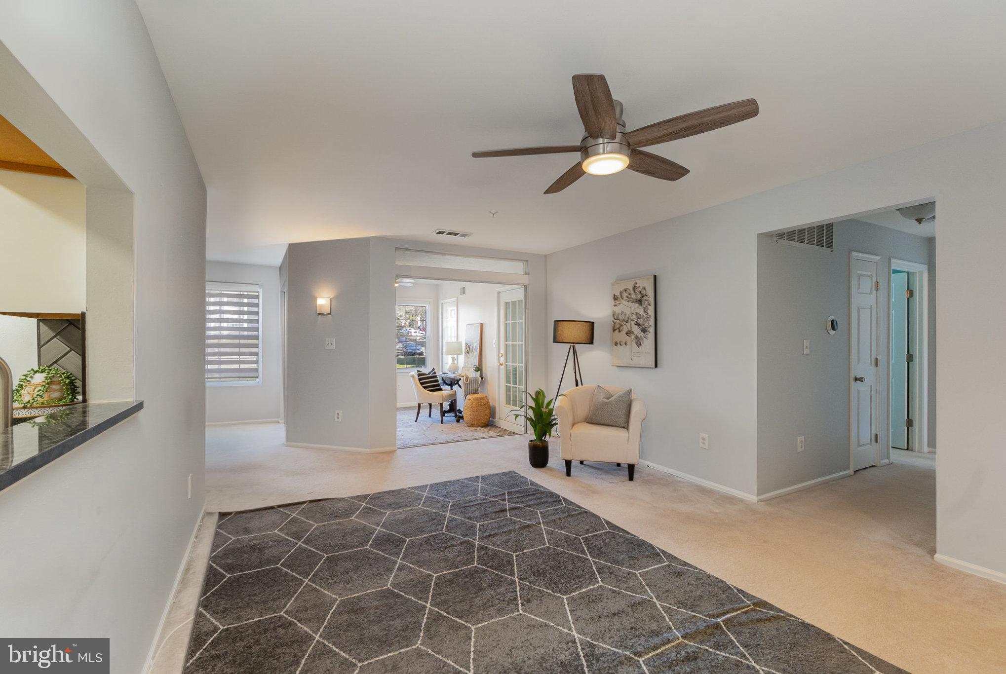 ENGLISH COUNTRY MANOR - Residential