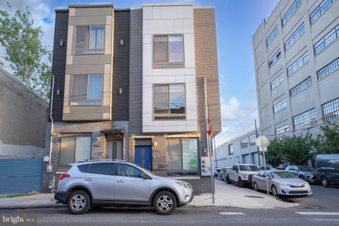 Multifamily For Sale - 2942 W Master Street<br/> PHILADELPHIA, PA 19121