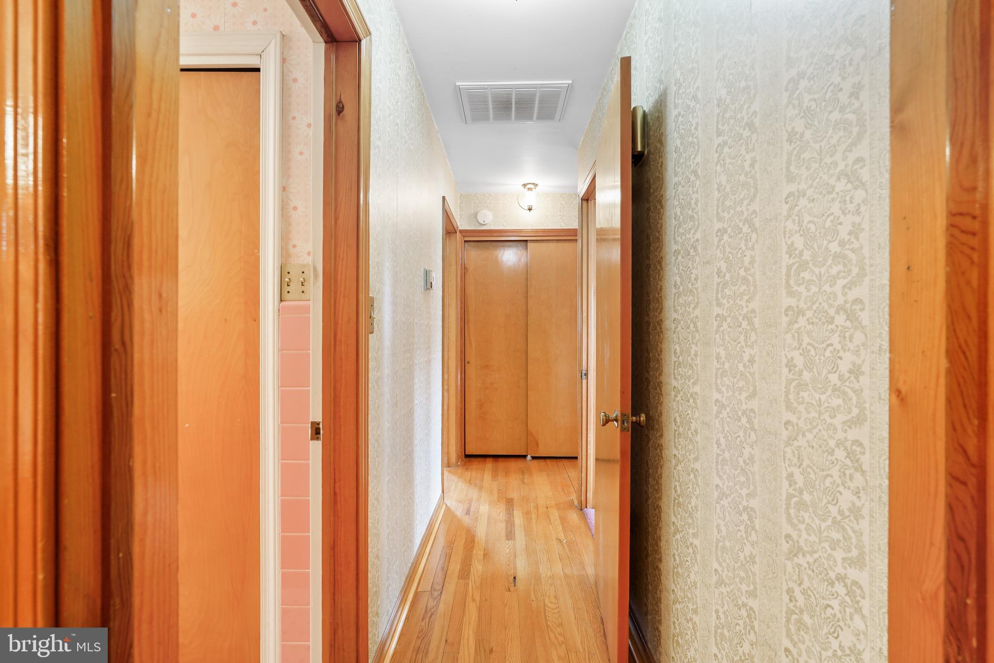 HERMITAGE - Residential