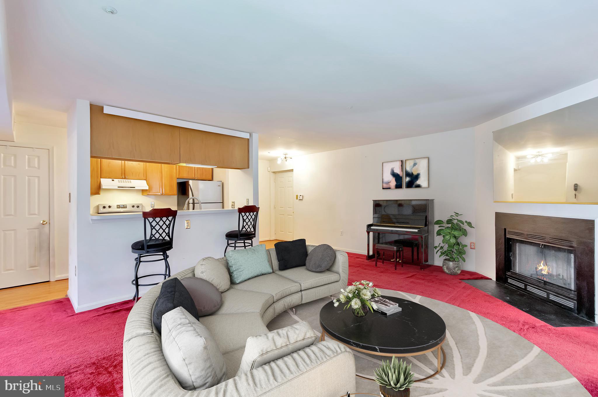 ROSECROFT COMMONS - Residential