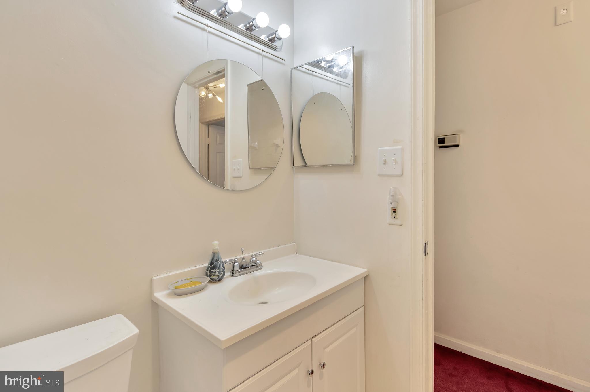 ROSECROFT COMMONS - Residential