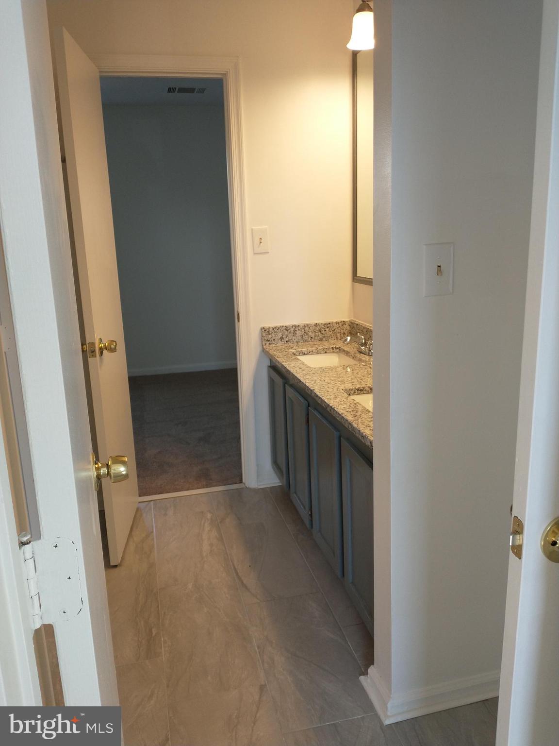 WAYSIDE VILLAGE - Residential Lease