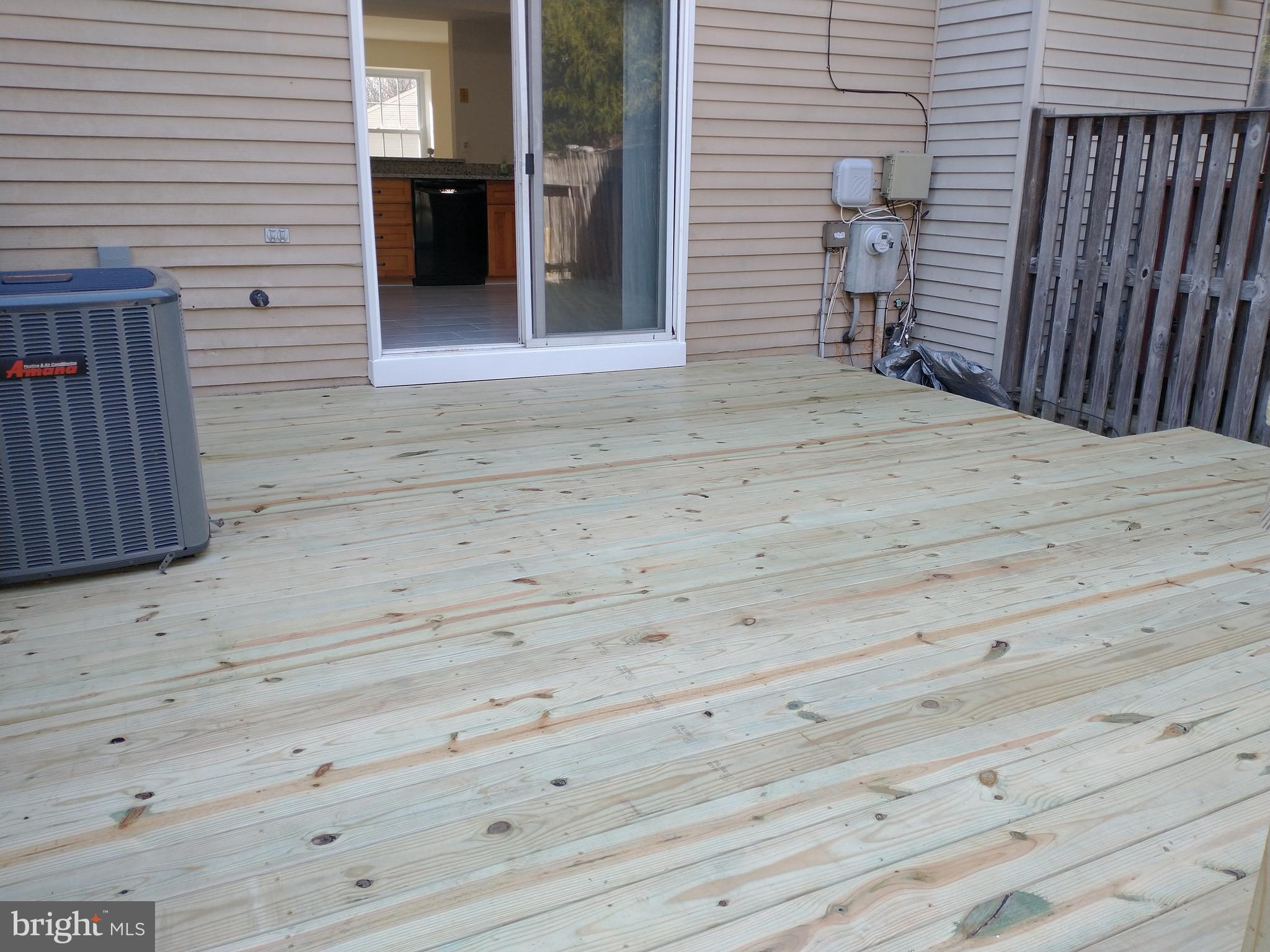 WAYSIDE VILLAGE - Residential Lease