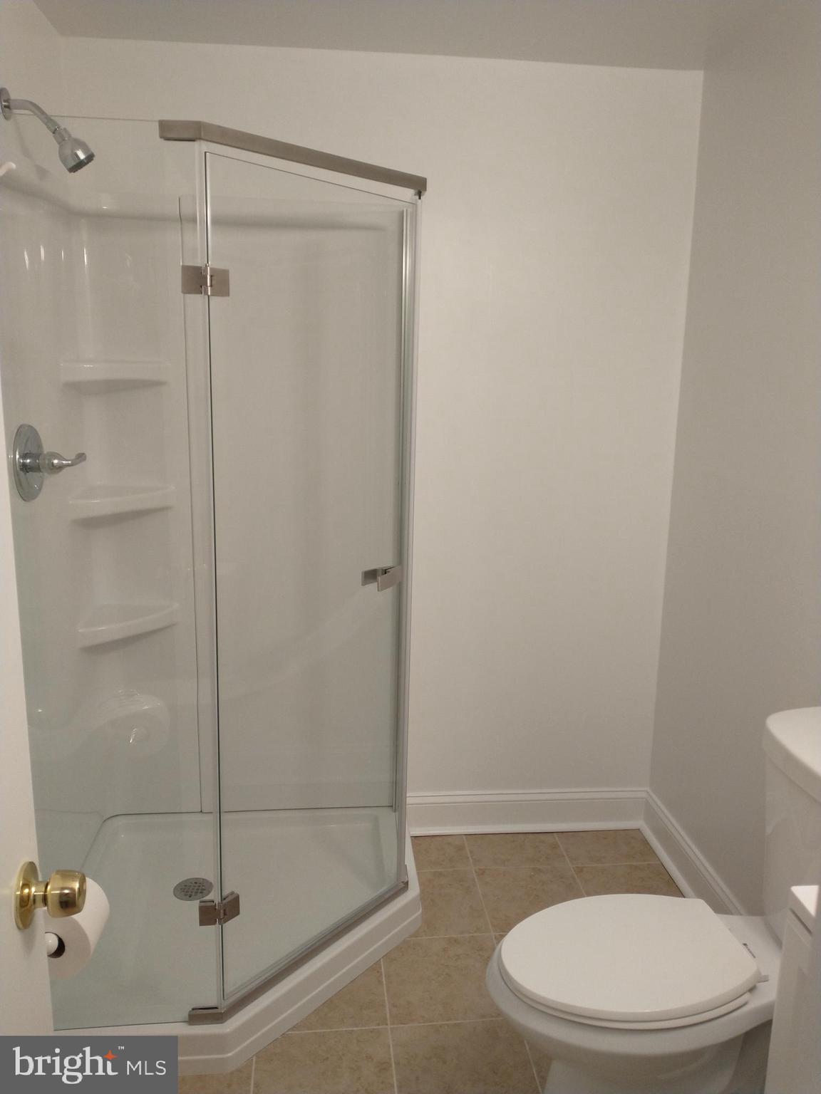 WAYSIDE VILLAGE - Residential Lease