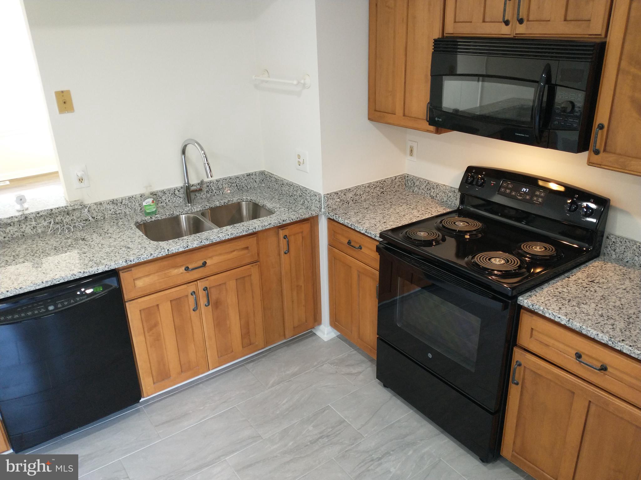 WAYSIDE VILLAGE - Residential Lease