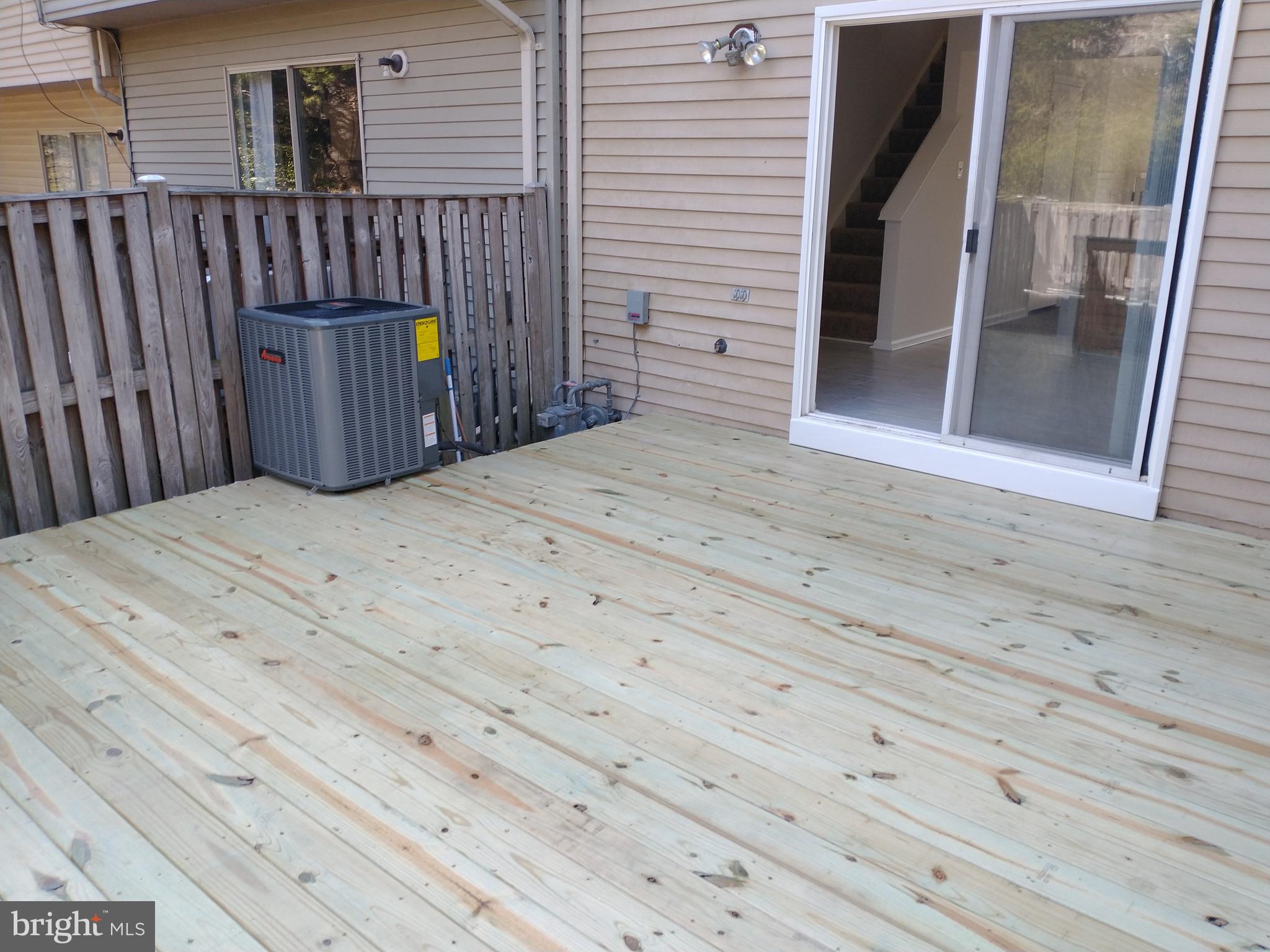 WAYSIDE VILLAGE - Residential Lease