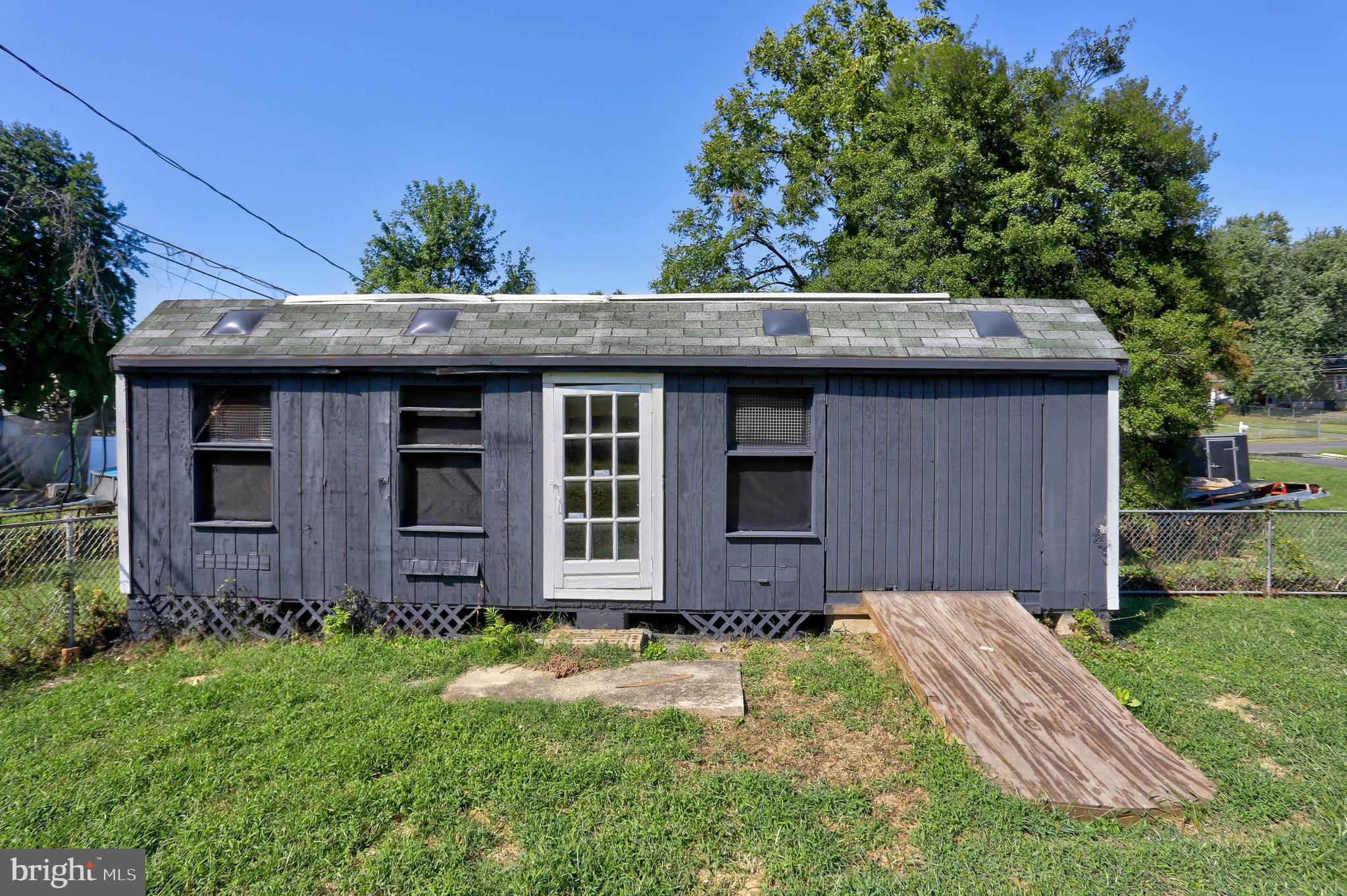 JOSHUA - Residential