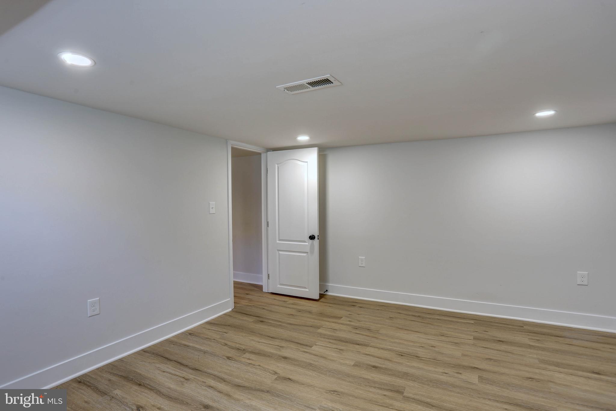 JOSHUA - Residential