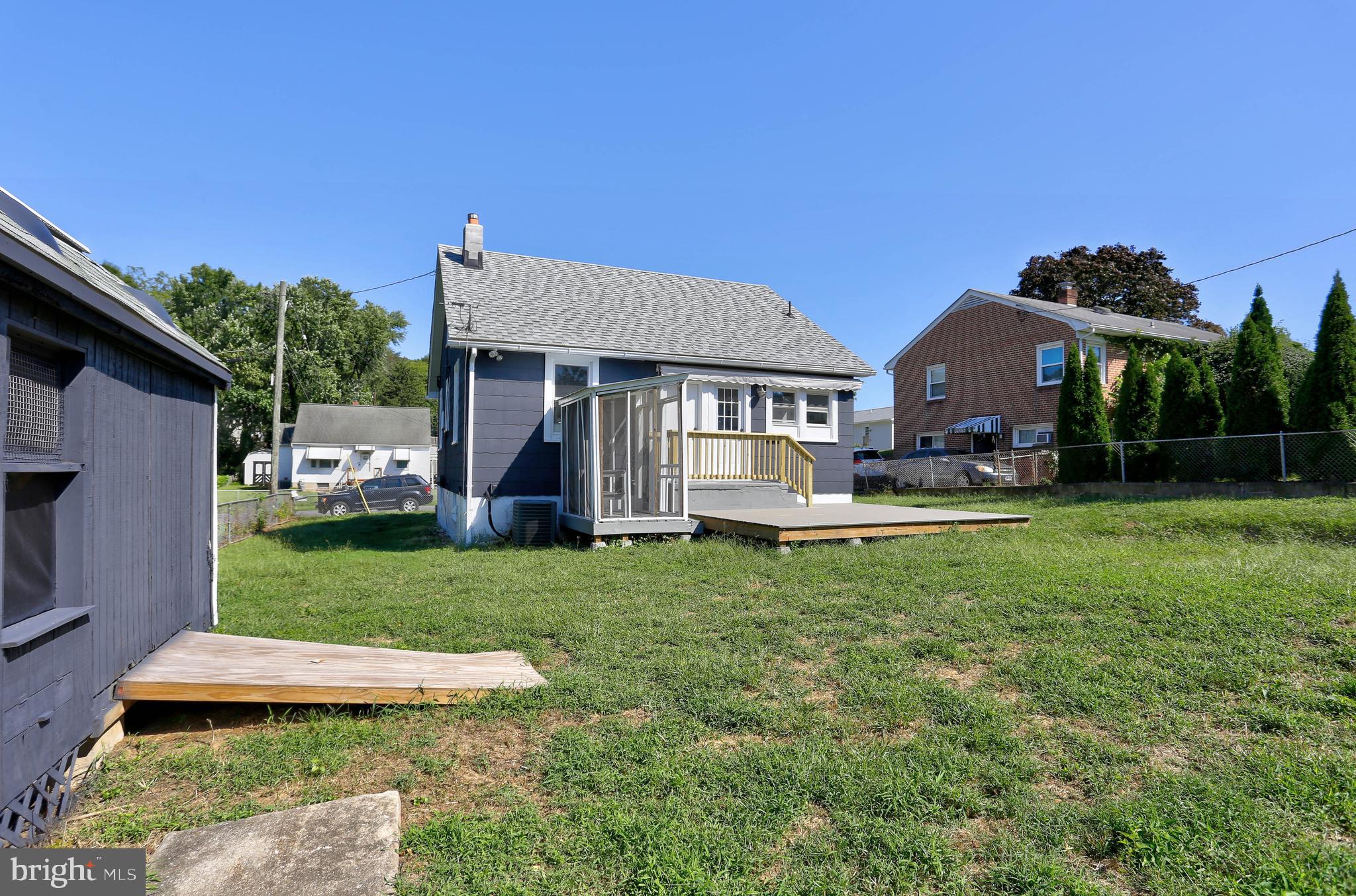 JOSHUA - Residential