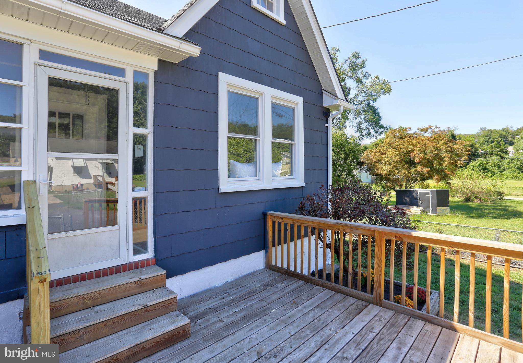 JOSHUA - Residential