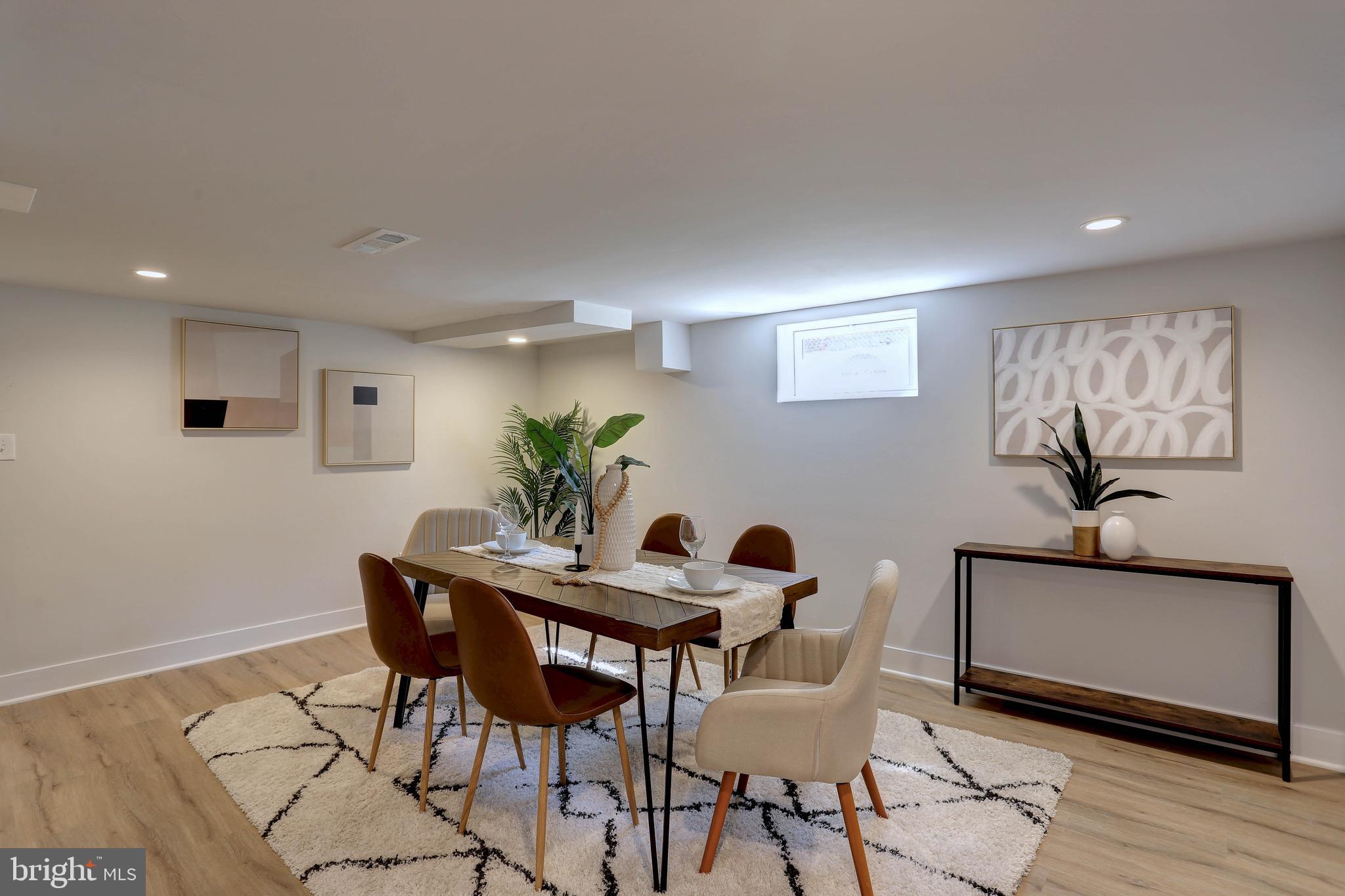 JOSHUA - Residential