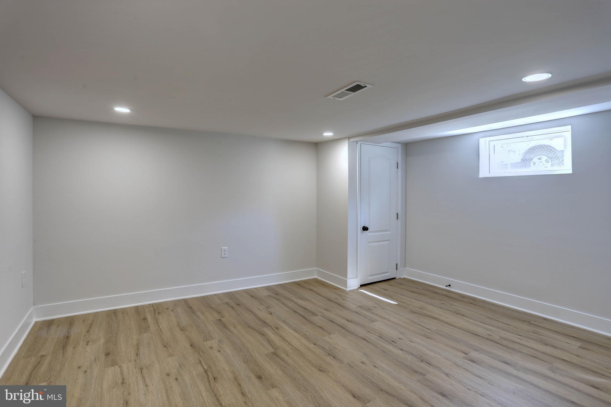 JOSHUA - Residential