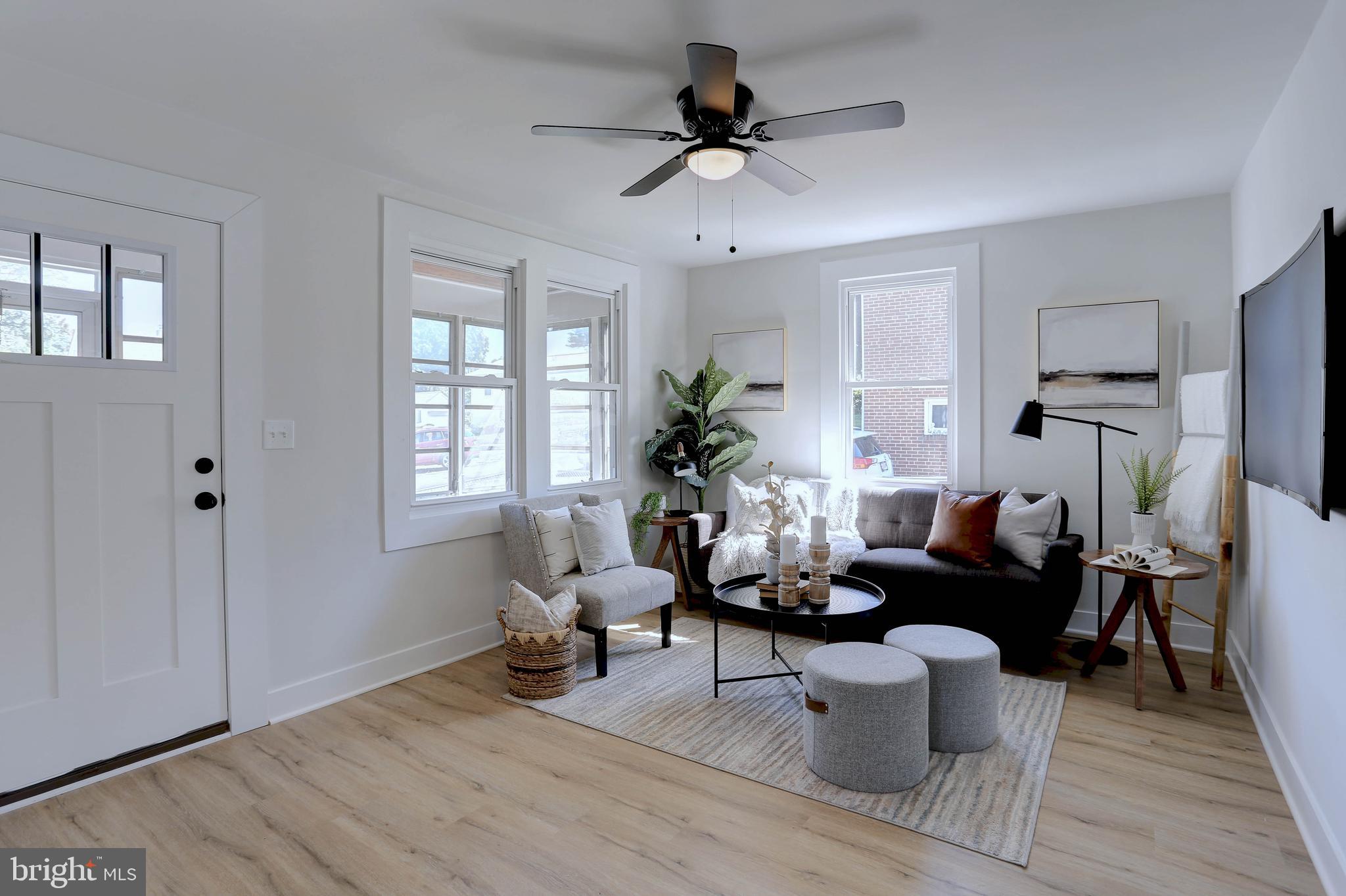 JOSHUA - Residential