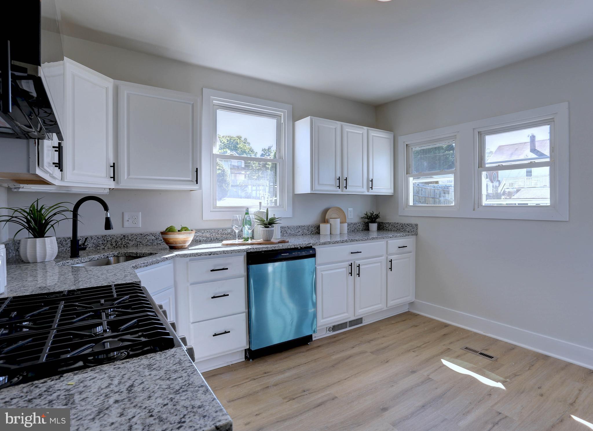 JOSHUA - Residential