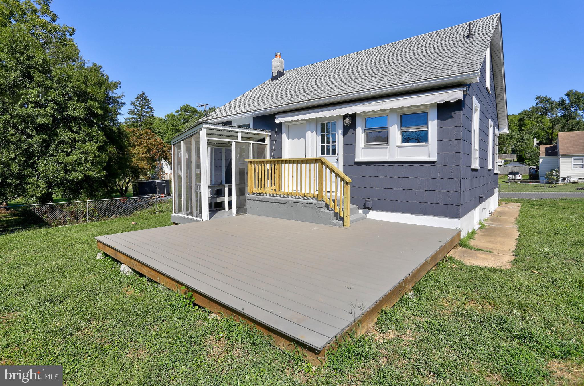 JOSHUA - Residential