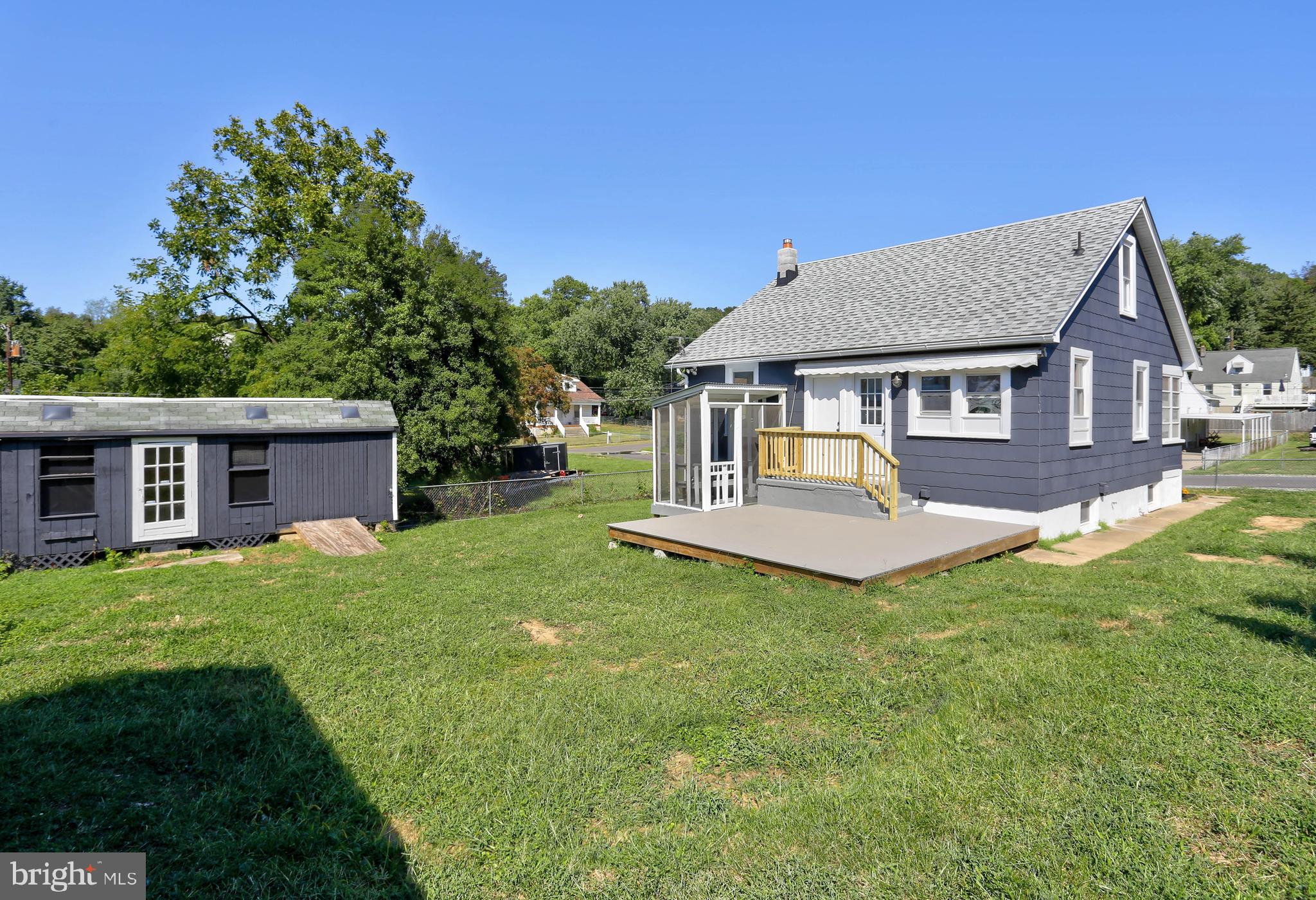 JOSHUA - Residential