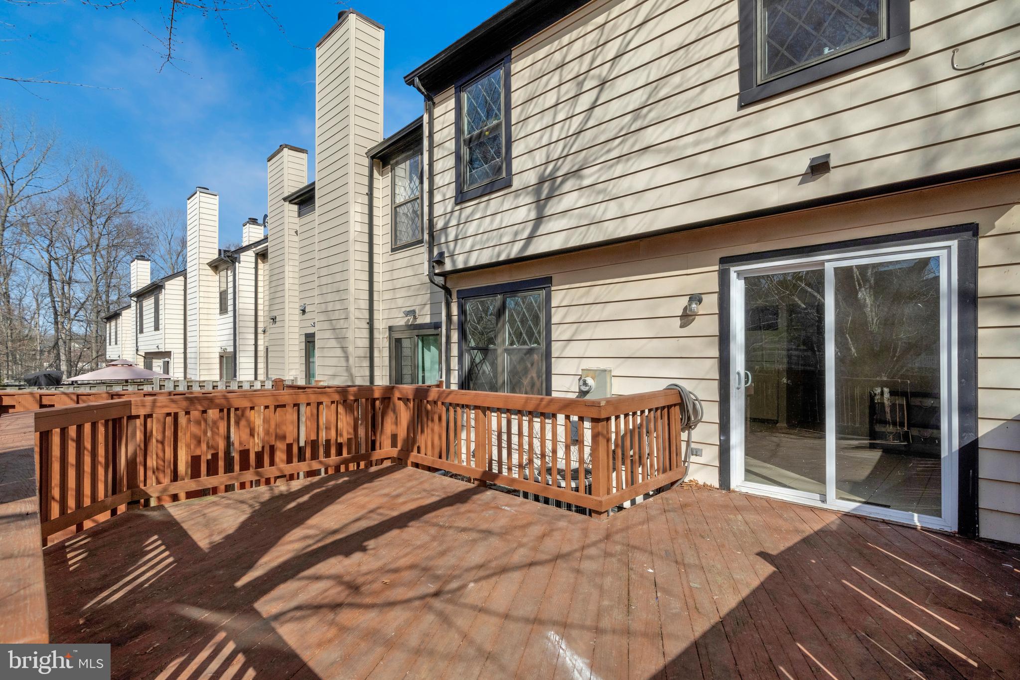 COUNTRYSIDE - Residential