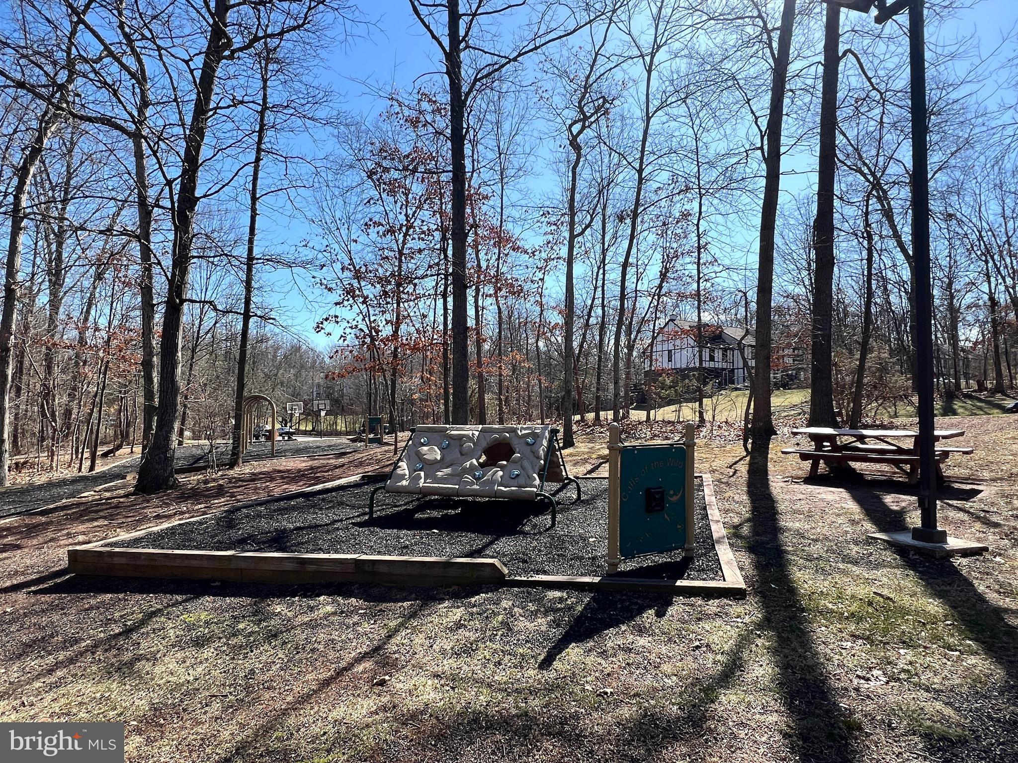 COUNTRYSIDE - Residential