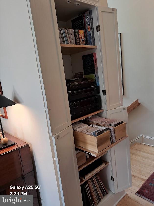 SOCIETY HILL - Residential