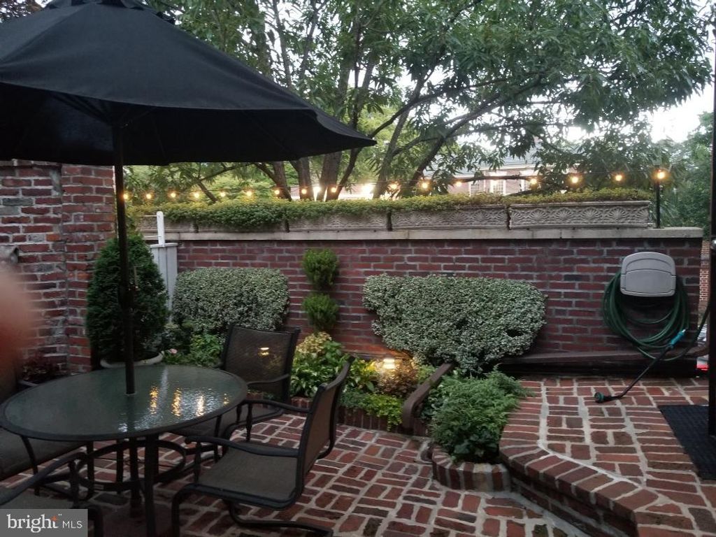 Photo of 430 S 5th Street S, PHILADELPHIA, PA 19147 (MLS # PAPH2533008)