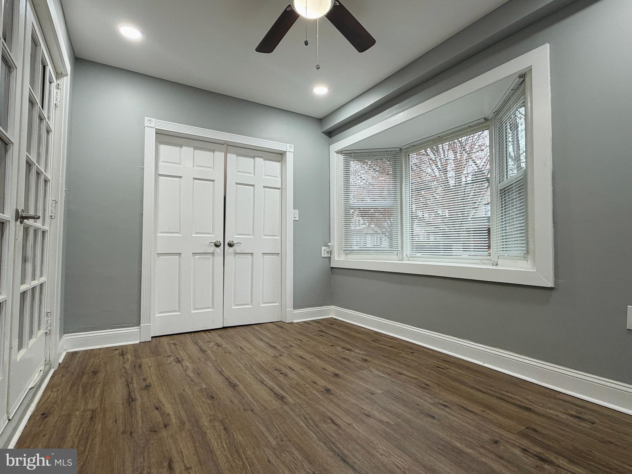 LANSDOWNE - Residential