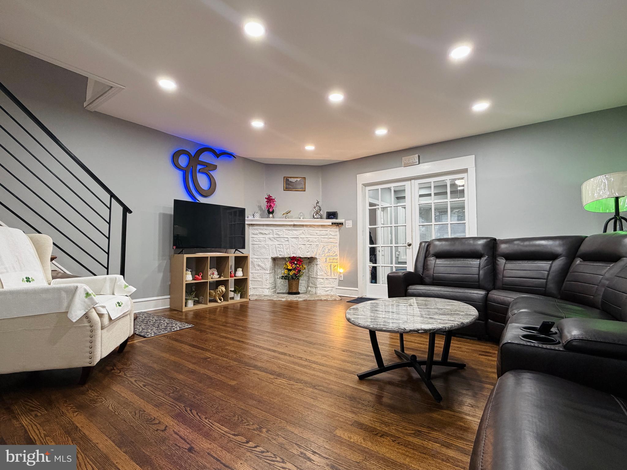 LANSDOWNE - Residential