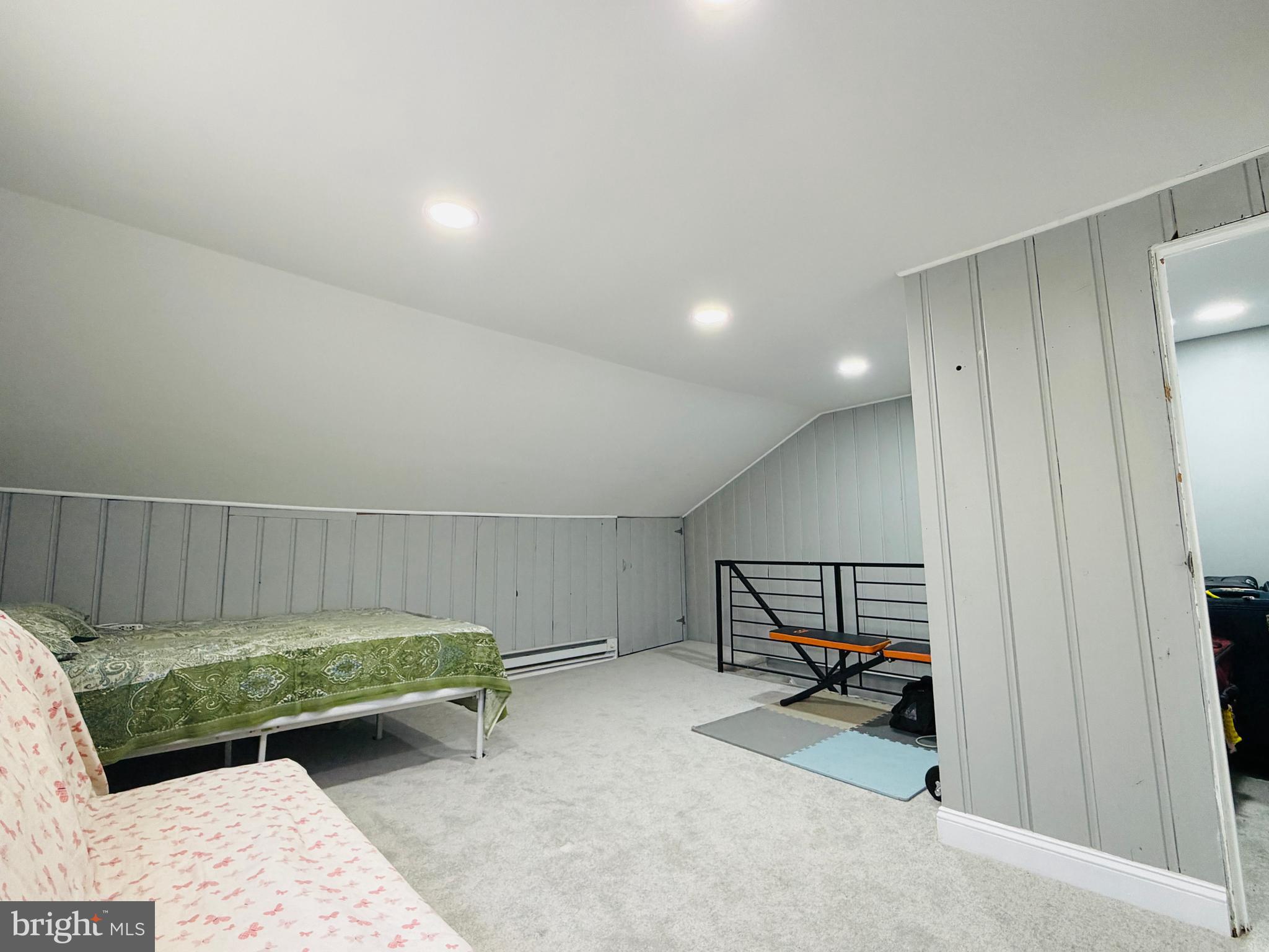 LANSDOWNE - Residential