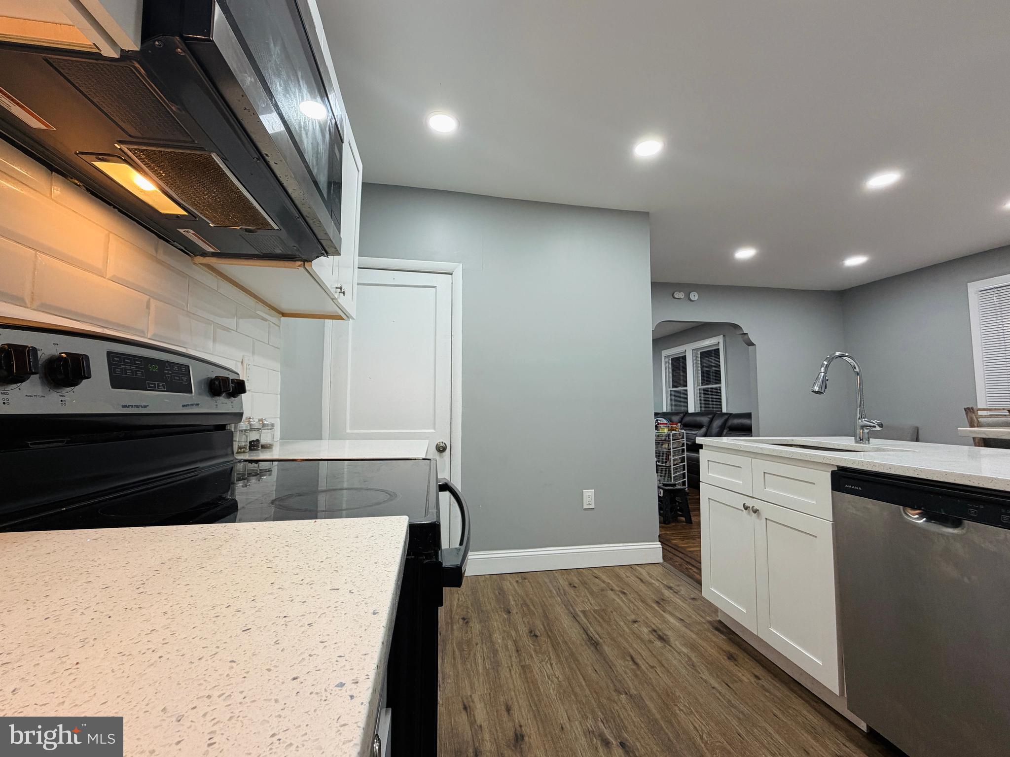 LANSDOWNE - Residential