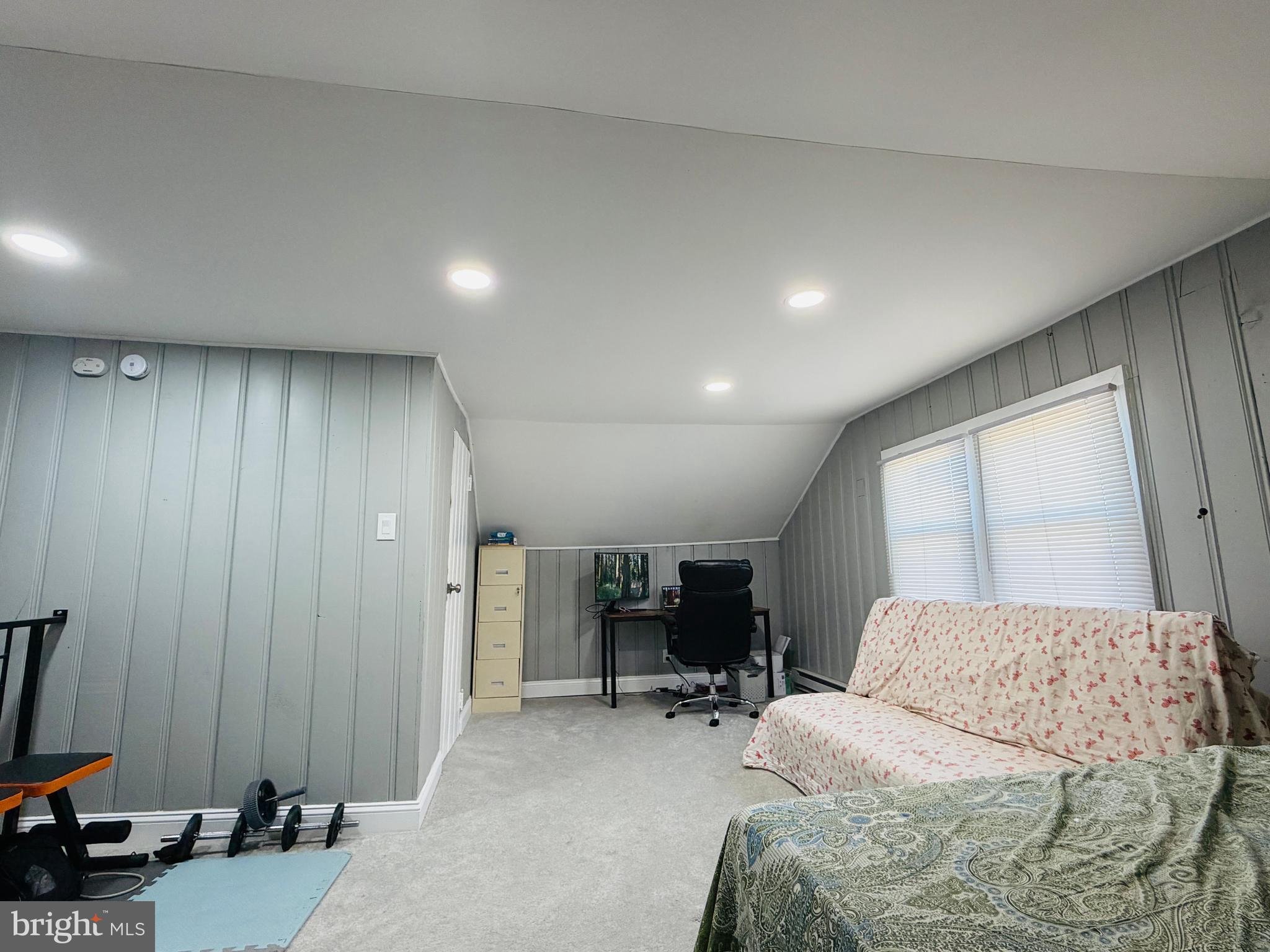 LANSDOWNE - Residential