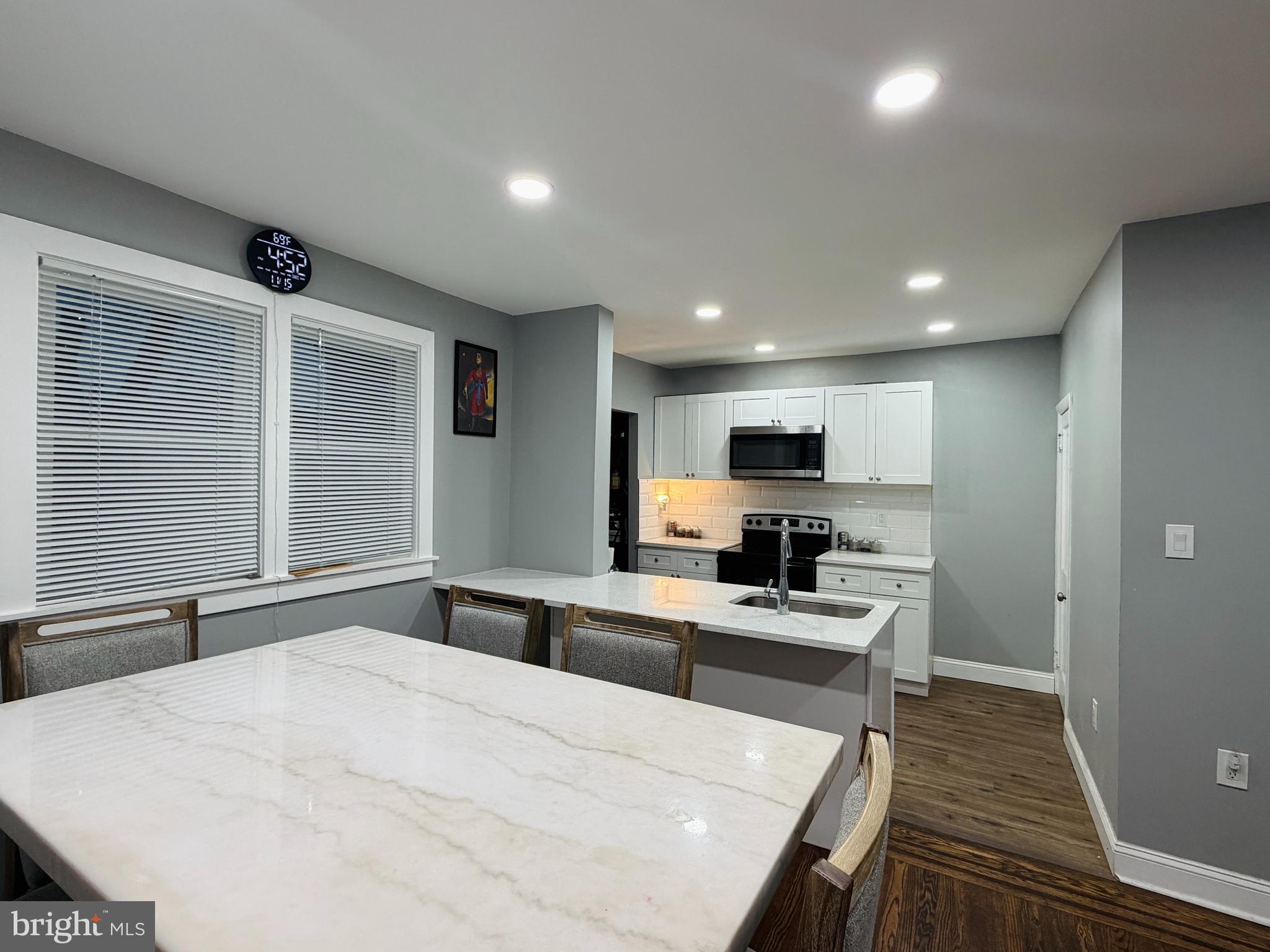 LANSDOWNE - Residential