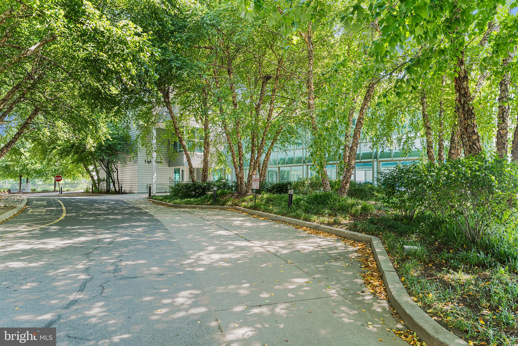 WATERFRONT SQUARE - Residential