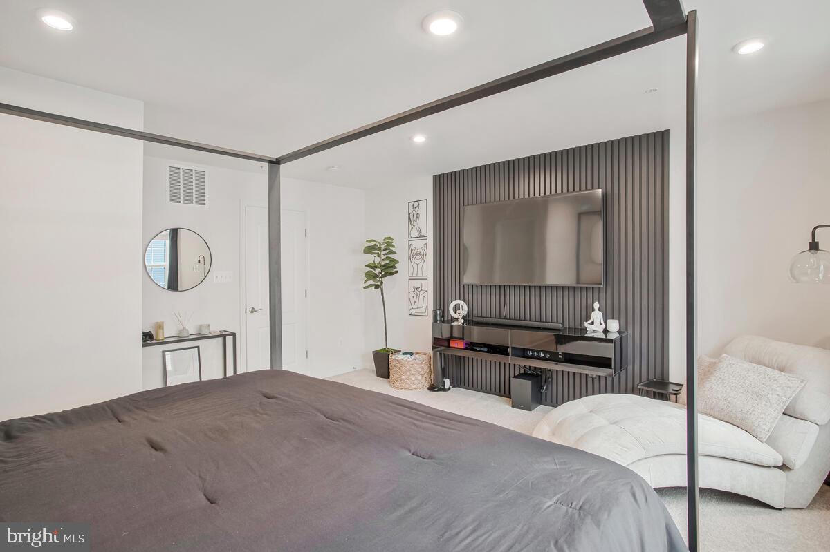 BALLARD GREEN - Residential Lease