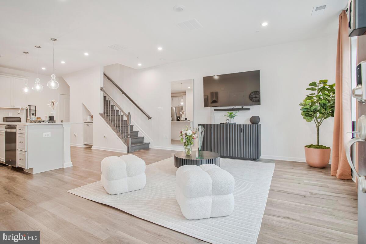 BALLARD GREEN - Residential Lease