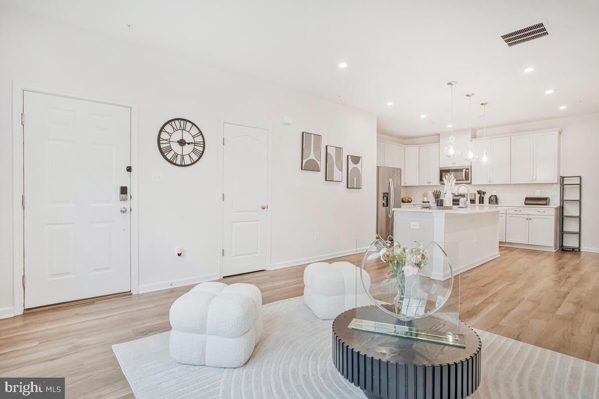 BALLARD GREEN - Residential Lease