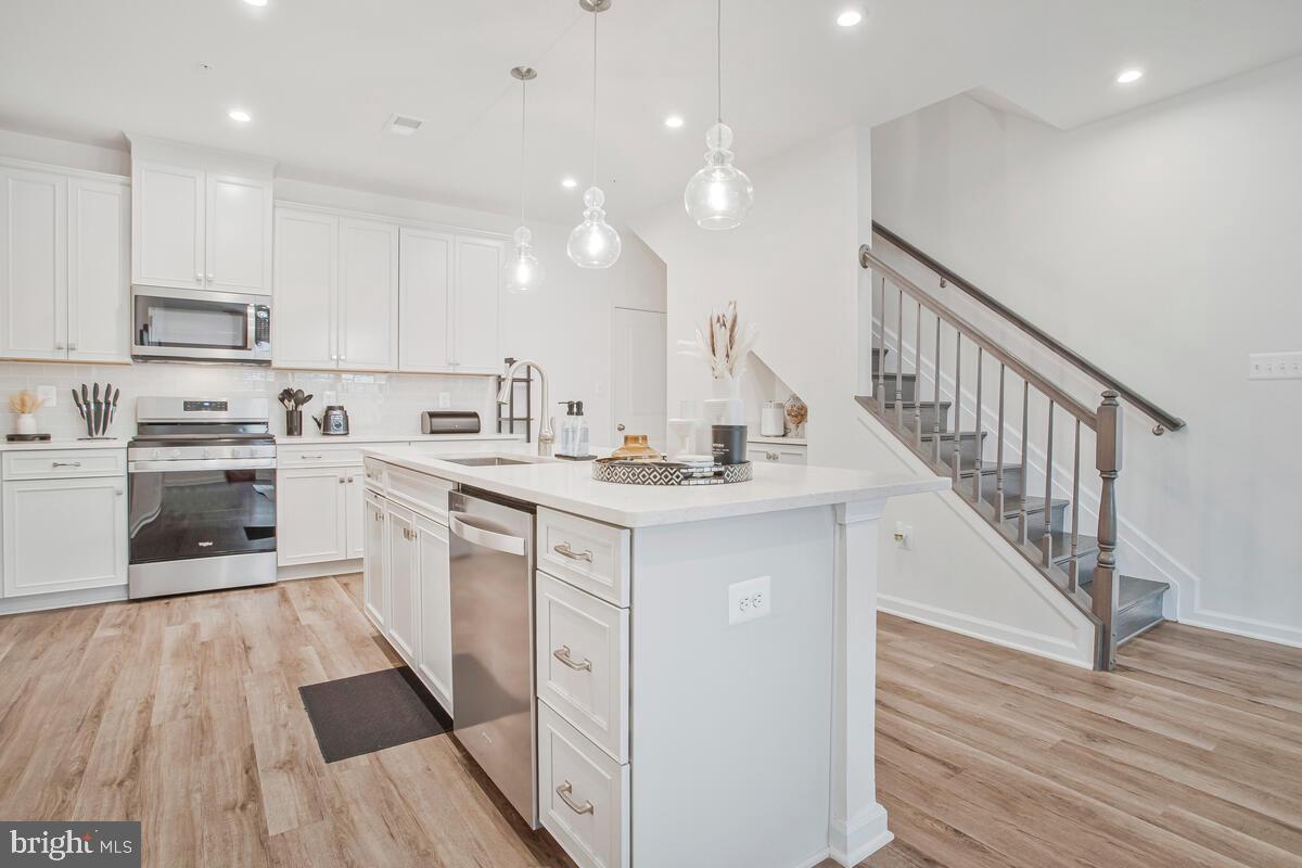 BALLARD GREEN - Residential Lease