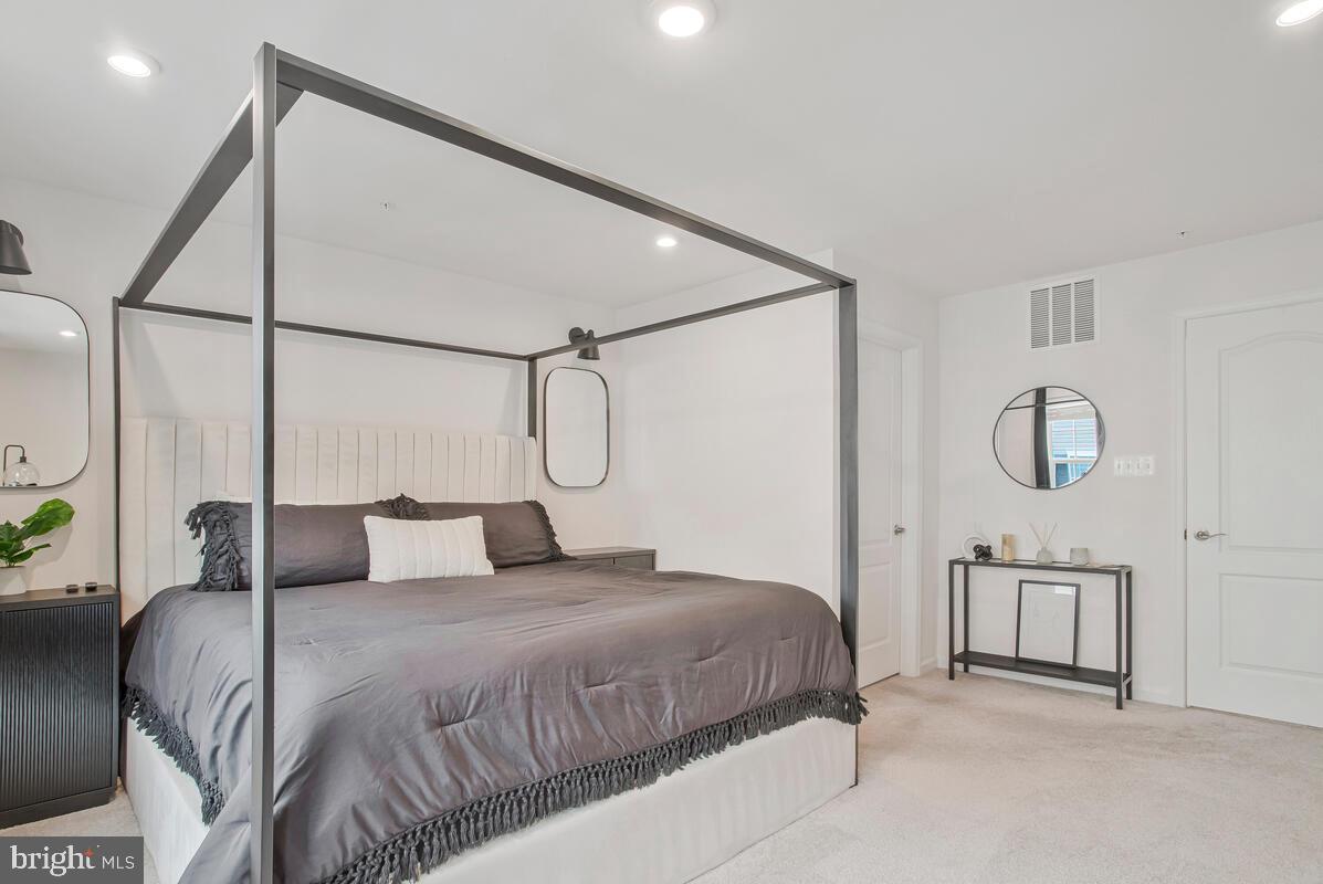 BALLARD GREEN - Residential Lease