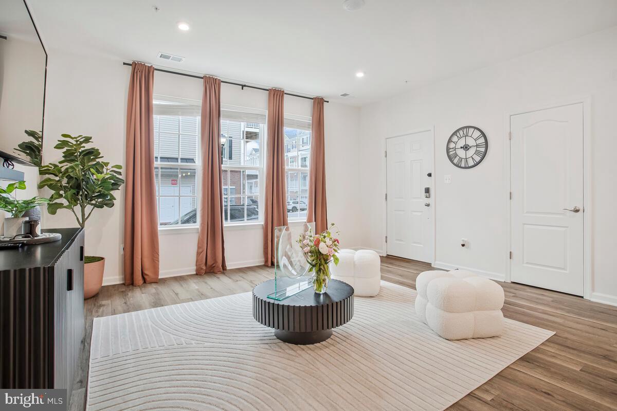 BALLARD GREEN - Residential Lease