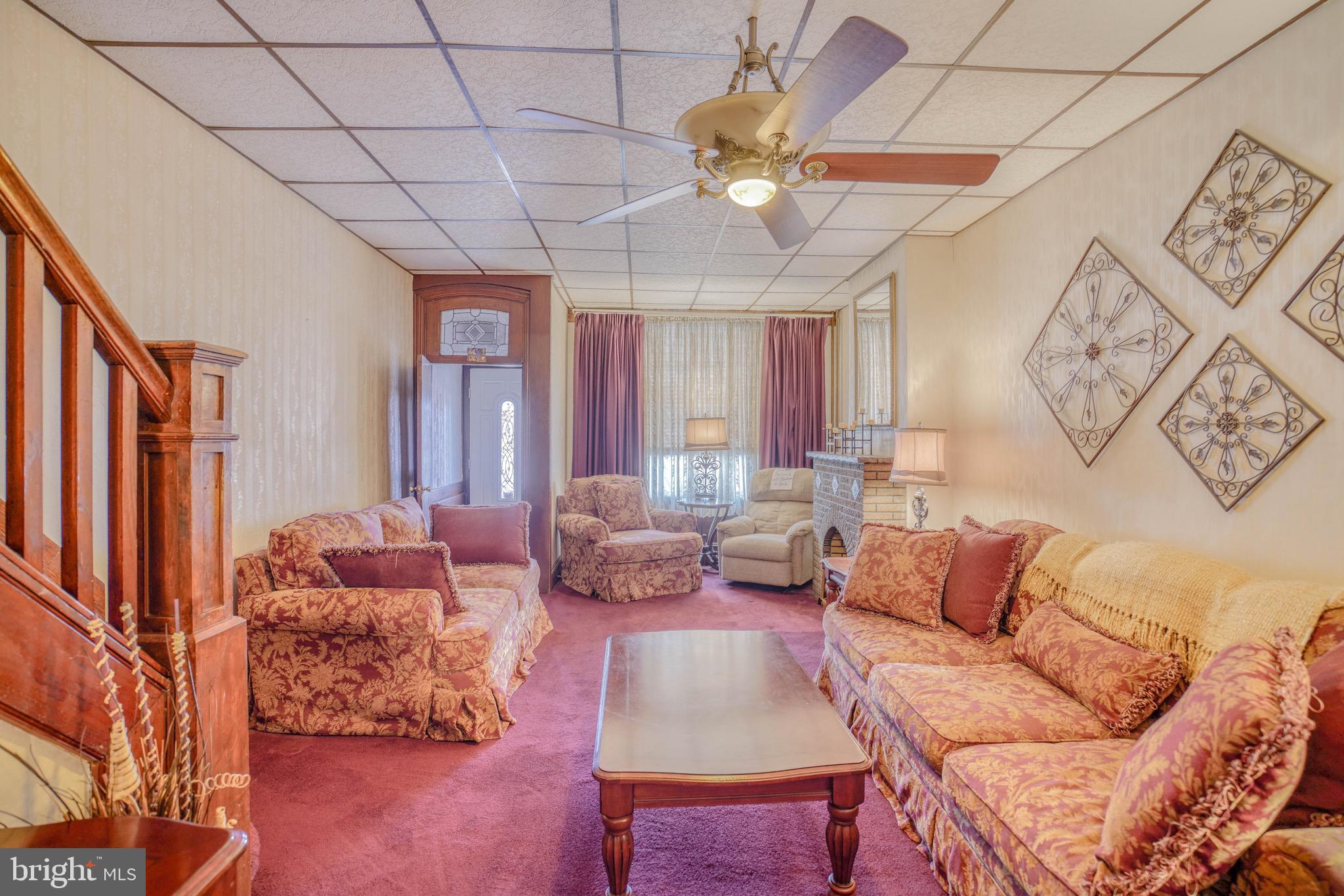 1918 E LEHIGH AVENUE