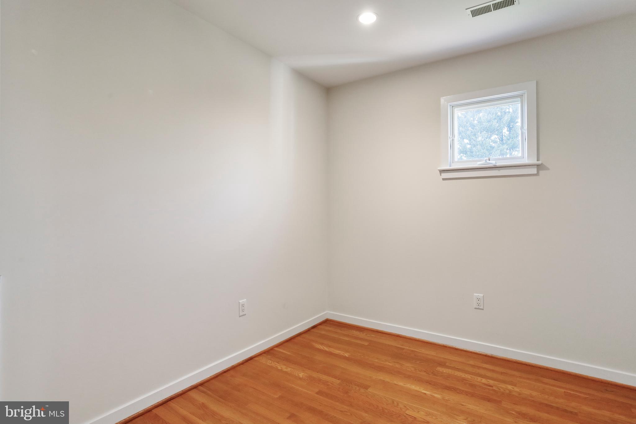 MILLPOINT - Residential