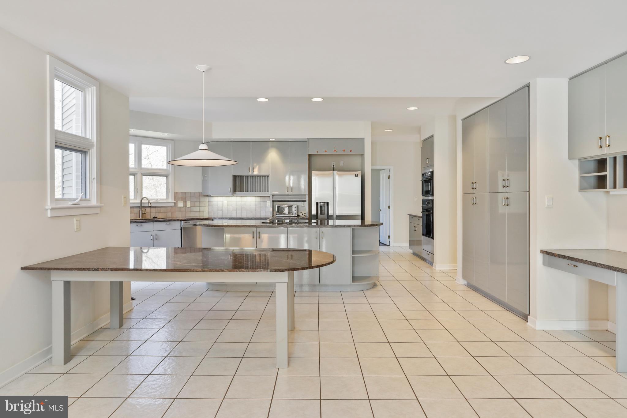 MILLPOINT - Residential