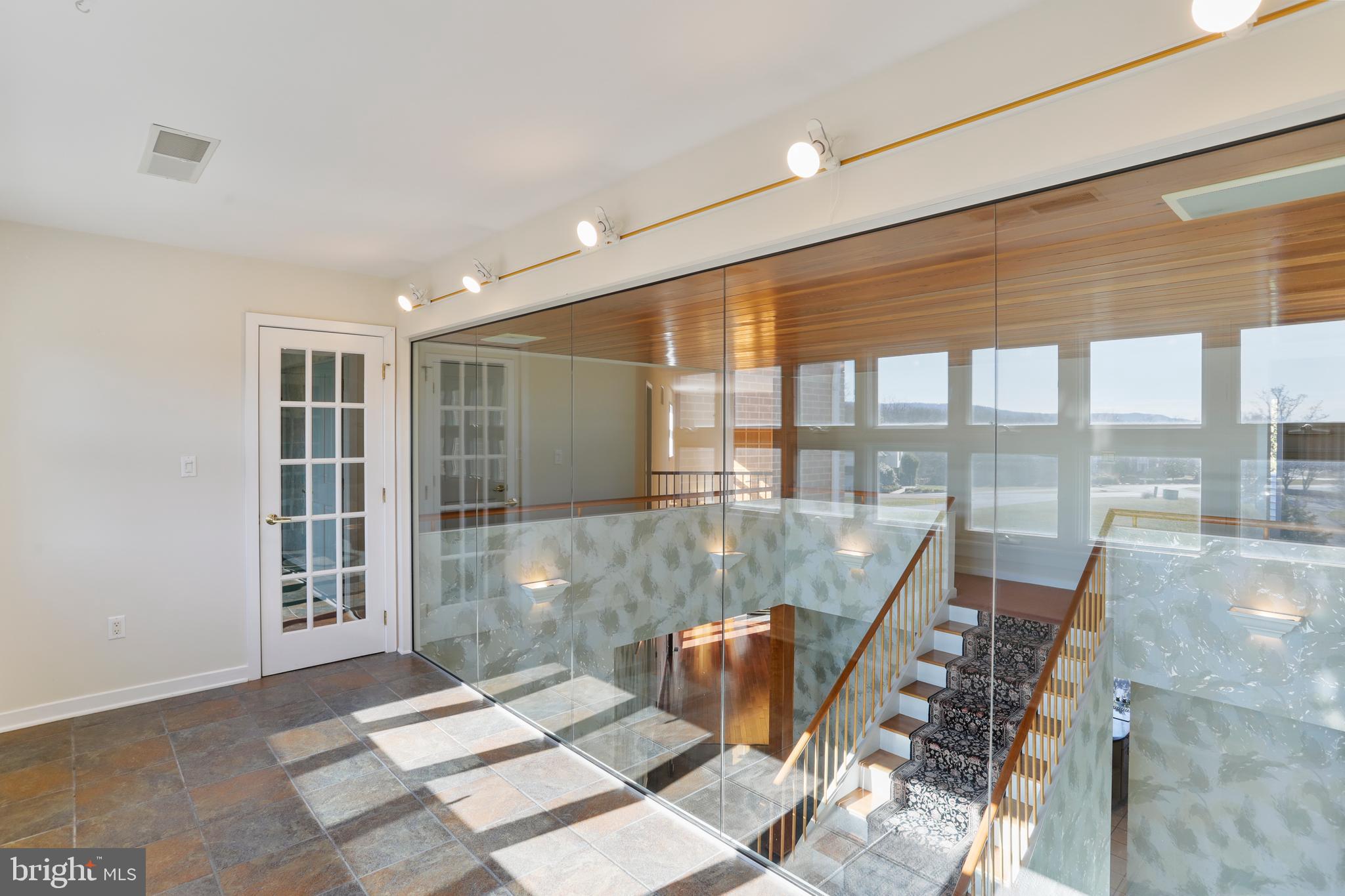 MILLPOINT - Residential