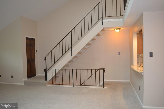 VALLEY GLEN - Residential