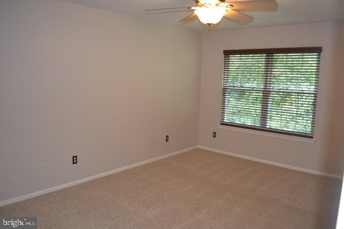 VALLEY GLEN - Residential