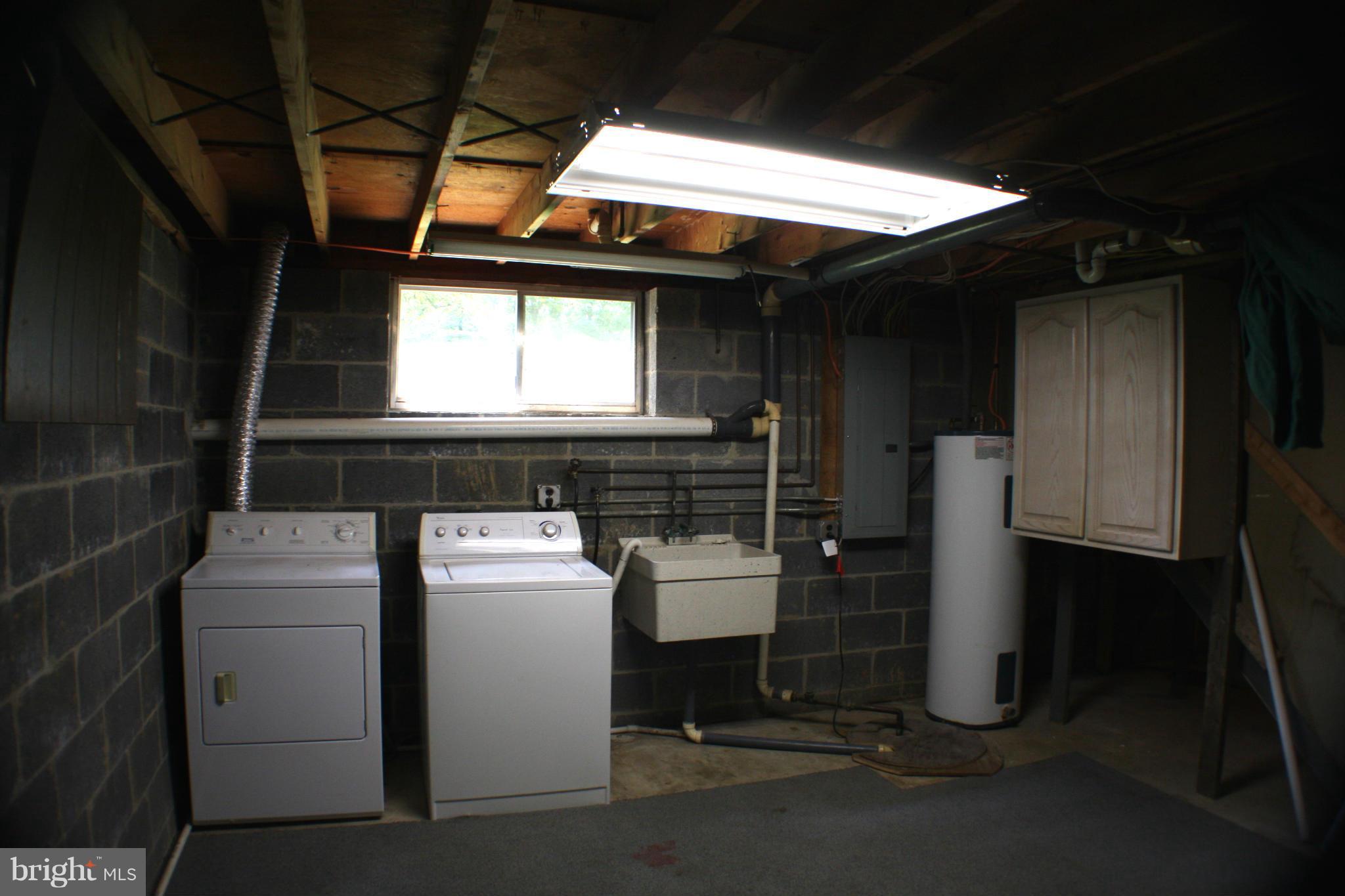 CHESAPEAKE RANCH ESTATES - Residential Lease