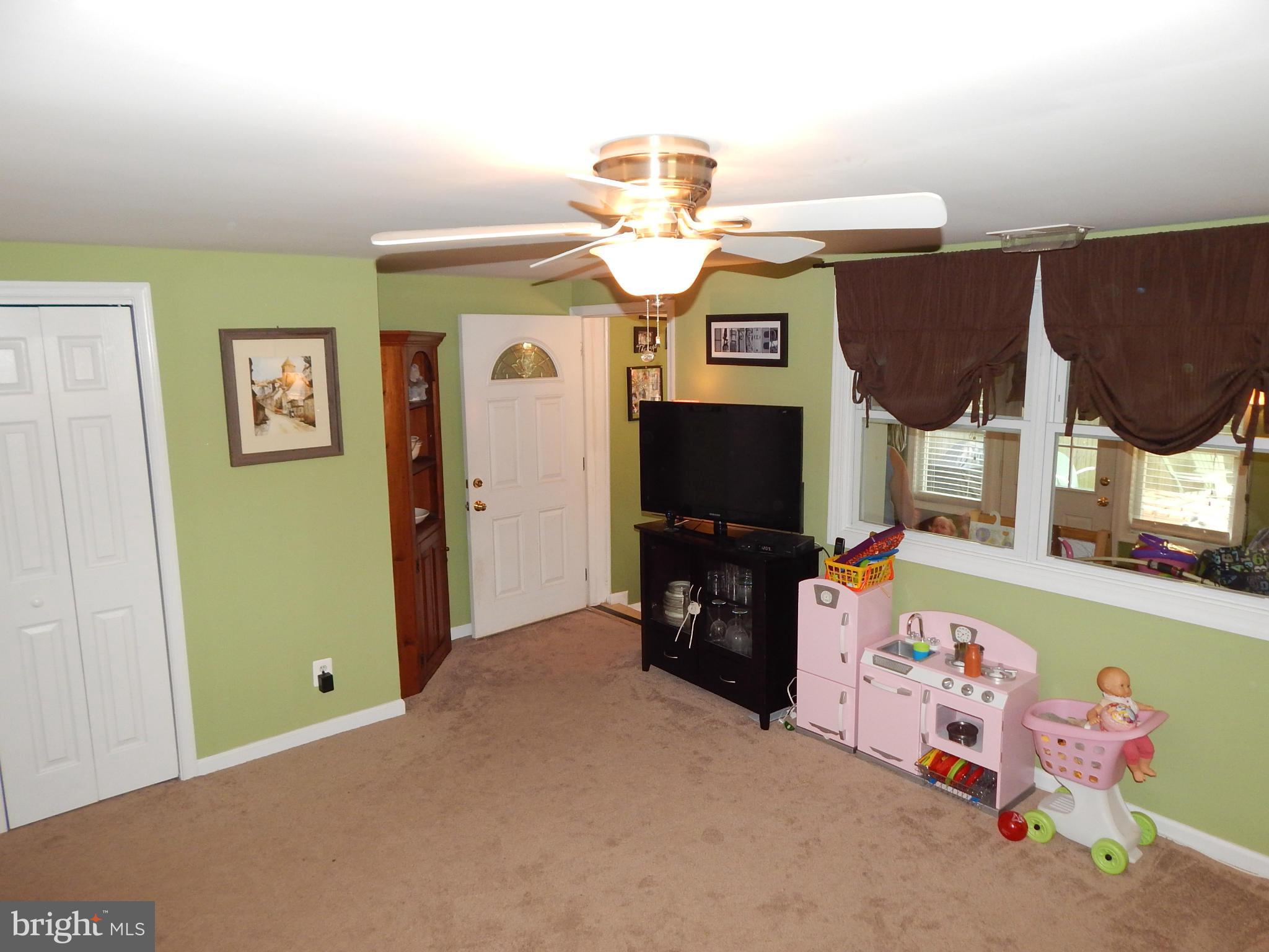 RIVERVIEW - Residential