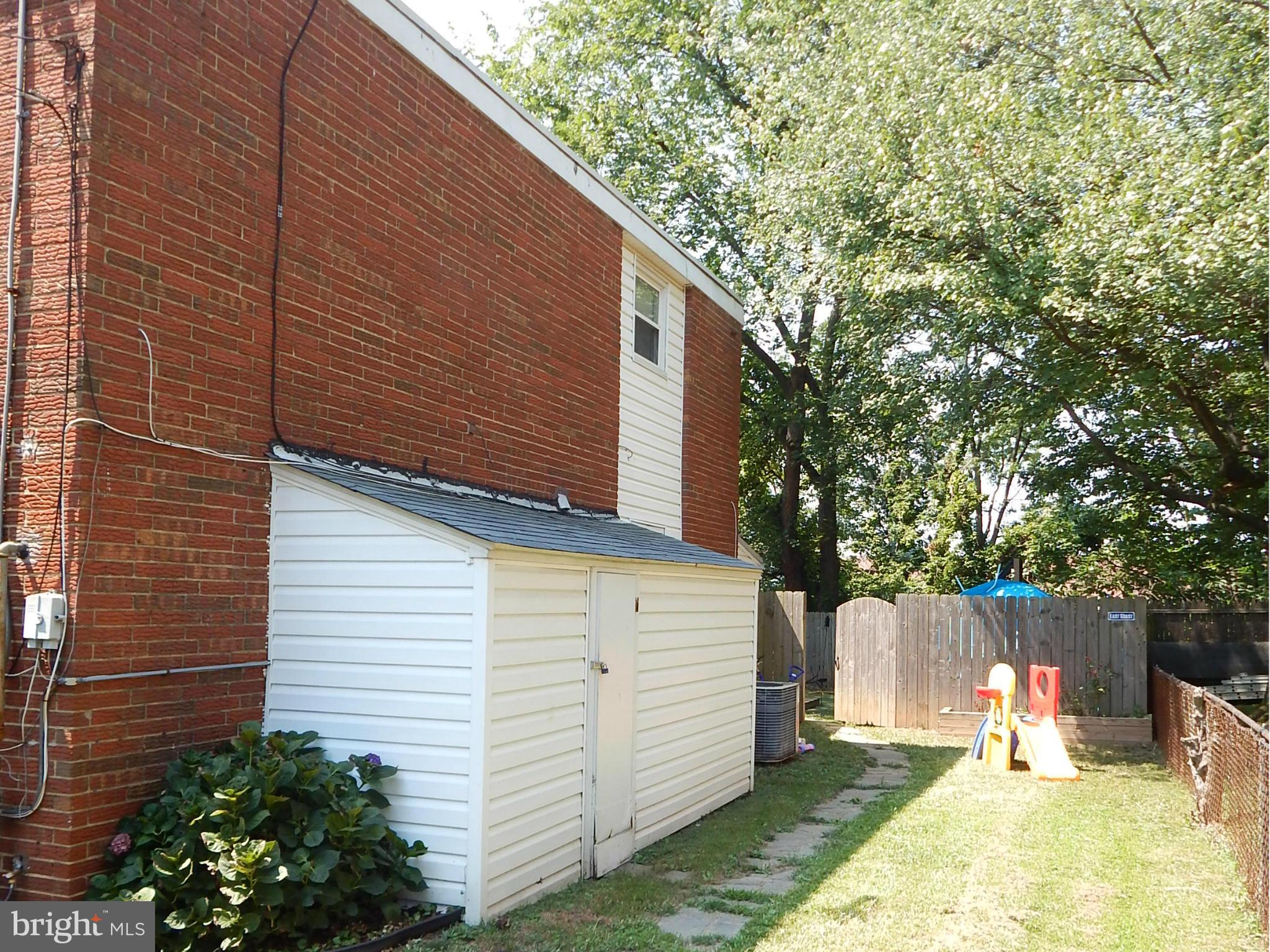 RIVERVIEW - Residential