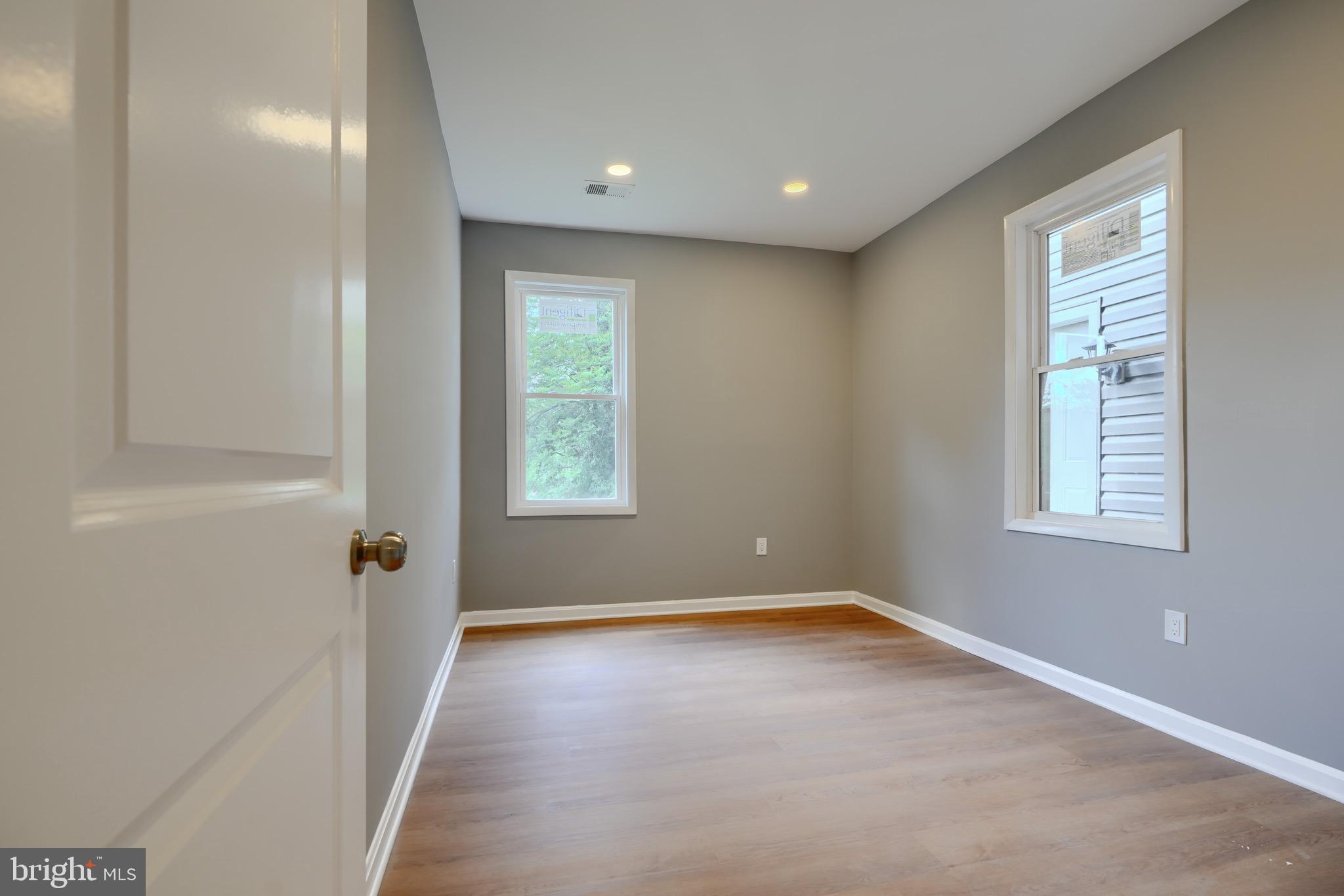 HAMPDEN HISTORIC DISTRICT - Residential Lease