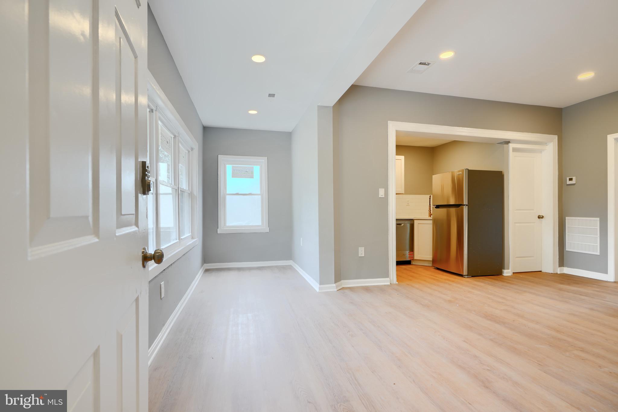 HAMPDEN HISTORIC DISTRICT - Residential Lease
